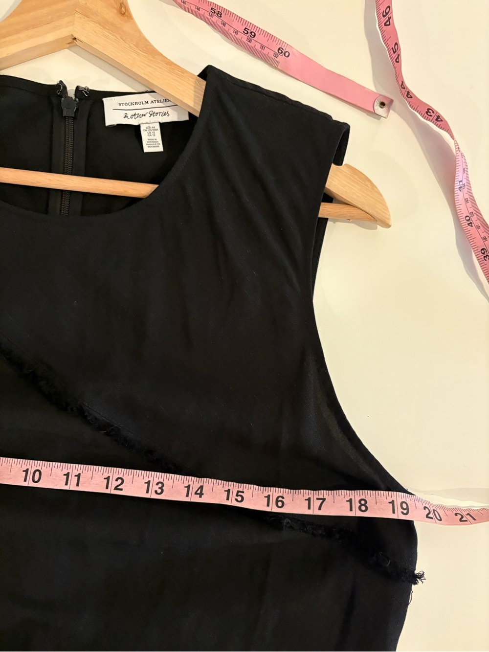 & Other Stories || Sleeveless A-Line Midi Dress Seamed Ruffle Linen Blend Black - Picture 6 of 8